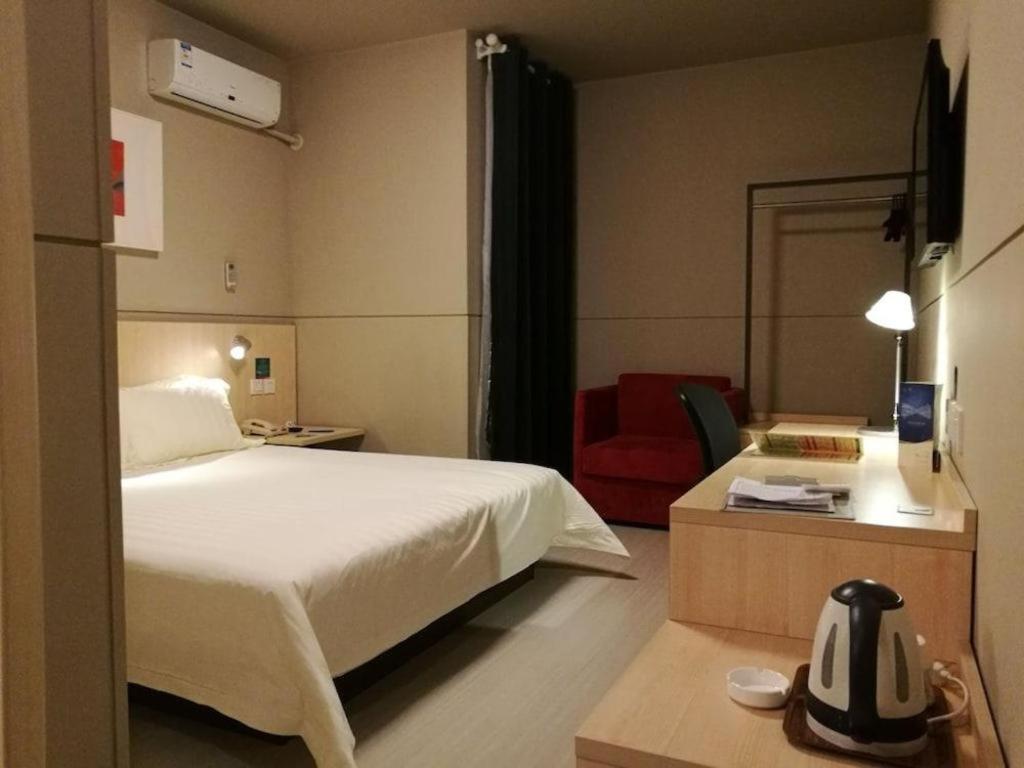 Jinjiang Inn Jinhua Binhong Road מראה חיצוני תמונה